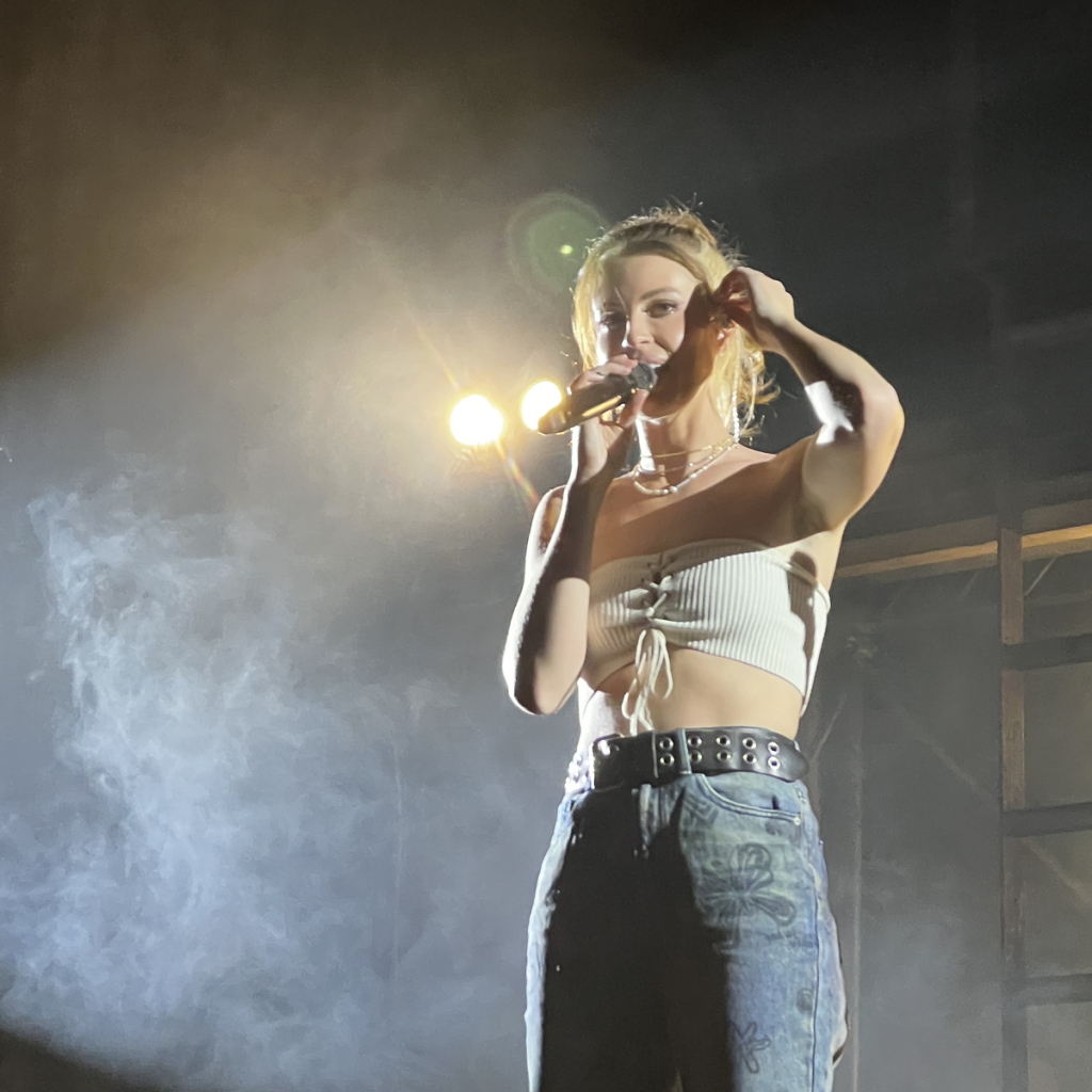 Amelia Moore Wiki/Bio