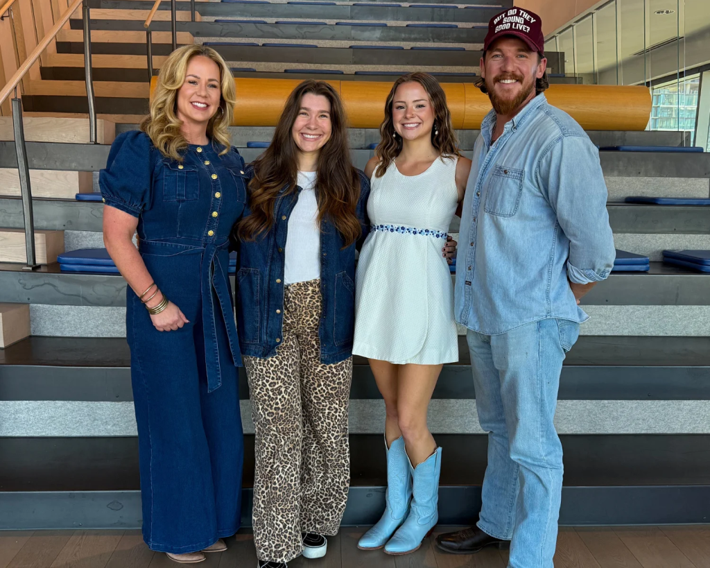 Abbie Callahan Early Life and Education